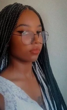 Amanda Silva — 4 / 5