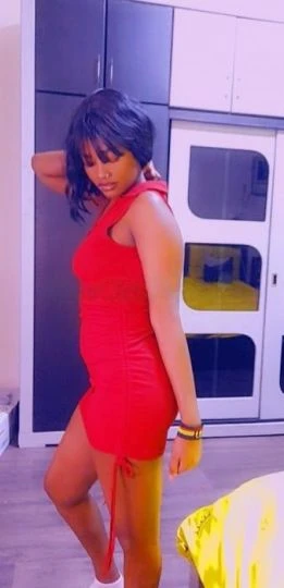 Leticia, Escort, Riyadh