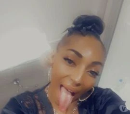 Female Escort — 2 / 4