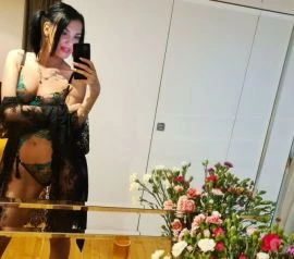 Female Escort — 5 / 6