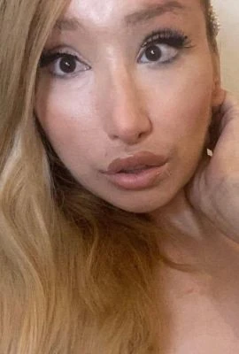Chantelle — 7 / 9