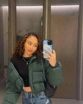 Fabienne — 2 / 7