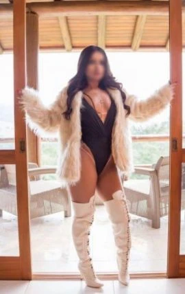 Paola — 8 / 9