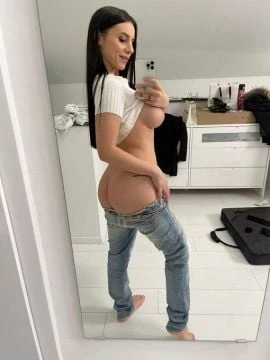 Alina — 2 / 3