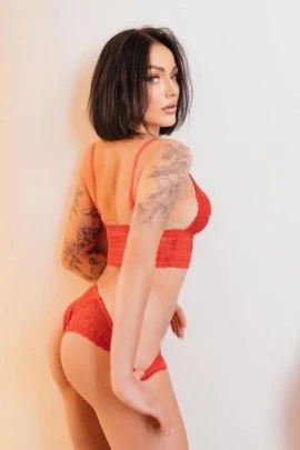 Ksenia — 3 / 7
