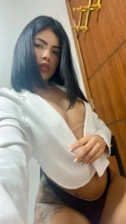 Emanuelle Marques — 5 / 6