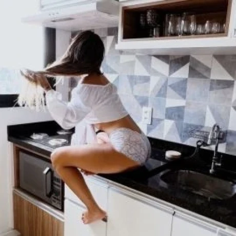 Carol Hiromori — 3 / 4