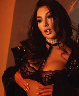 Julia — 3 / 5