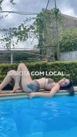 Marcela Oliveira — 3 / 5