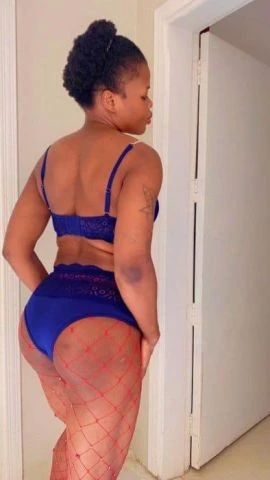 Aisha Janat — 4 / 6
