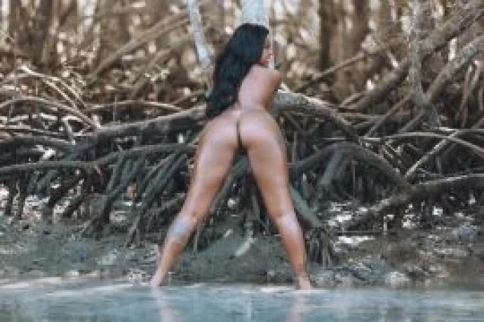 Samea Soloni — 3 / 9