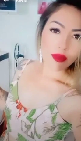 Cloy Decker — 2 / 5