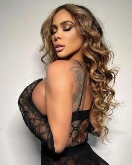 Dayane — 2 / 6