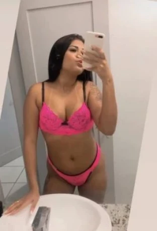 Beatriz Bia — 3 / 5