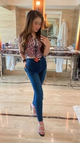 Kim berlie, Escort, Jakarta