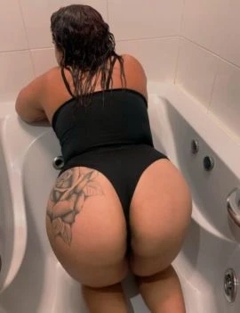 Rebeca Souza — 6 / 7