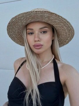 Leya, Escort, Istanbul