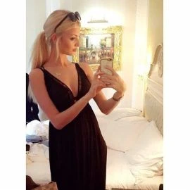 Larisa — 3 / 7