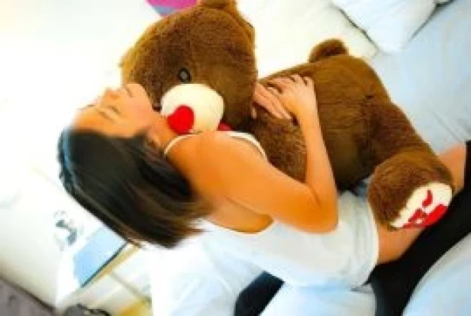 lauraxxxx — 1 / 4