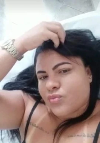 Yasmin Lacerda — 4 / 5