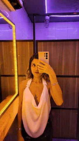 Divinia — 2 / 5