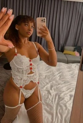 Larissa — 7 / 8