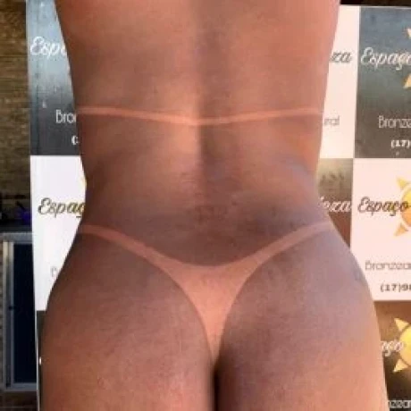 Bruna reis — 1 / 5