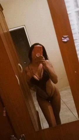 Rafaella Silva — 3 / 9