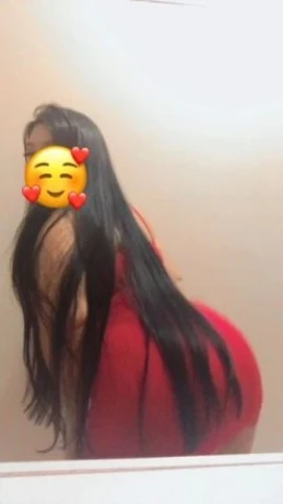 Camila Muniz — 7 / 8