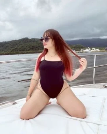 Hanna Albuquerque — 6 / 9