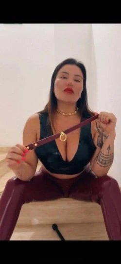 Bdsm Queen — 6 / 9