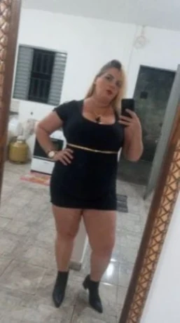 Lara Cabreusk — 4 / 5