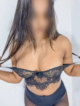 Pâmela Yá — 4 / 7