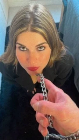 Samantha Munhoz — 4 / 5