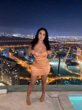 Leyla S — 3 / 5