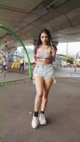 Juli Snap — 2 / 5
