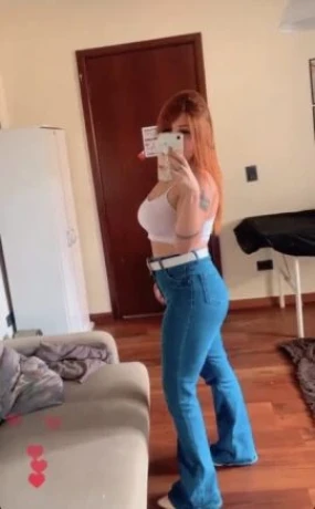 Nicole Freitas — 3 / 5