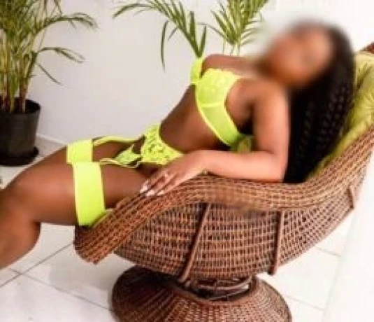 Bianca Fernandes — 4 / 6