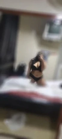 Geovana Nunes — 3 / 4