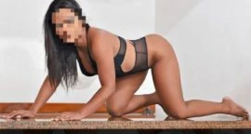 Carol Ferrari — 6 / 8