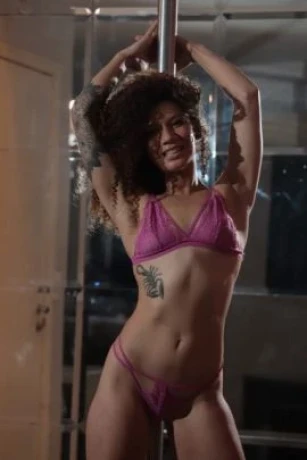 Camila Fox — 8 / 9