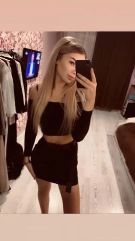 Luna — 2 / 9