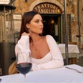 Rebecca Pirates Club, Escort, Riyadh