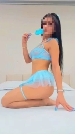 Mel Khalifa — 1 / 5