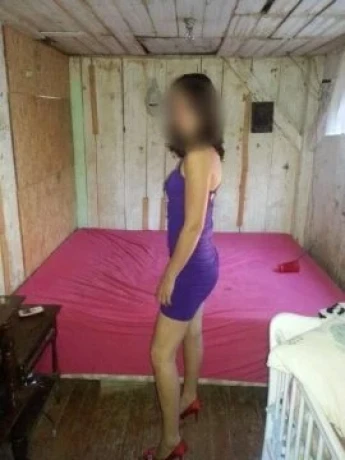 Renata Vasconcelos — 3 / 4