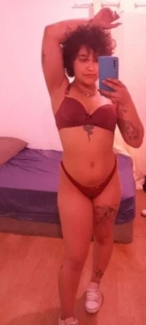 Aninha Castro — 1 / 4