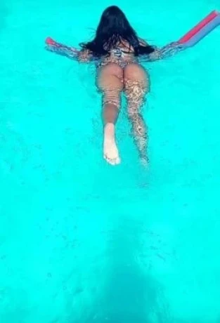 Amanda Dias — 1 / 9