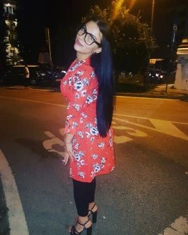 Claudia — 7 / 8
