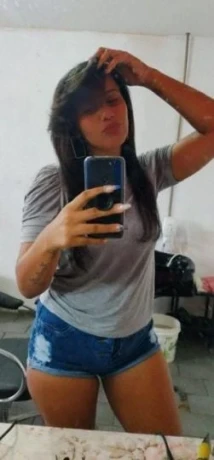 Danielly Costa — 5 / 9