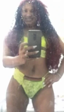 Amanda Galvão — 3 / 6